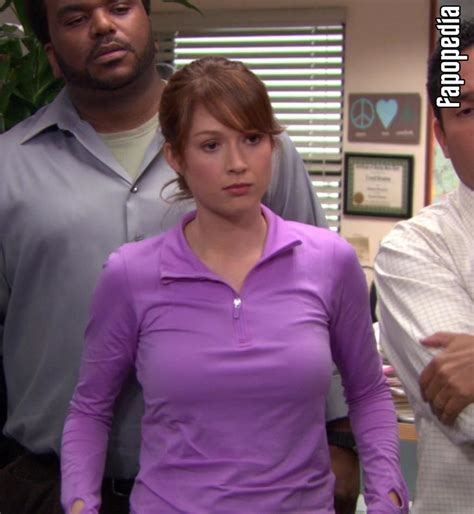 ellie kemper nude|Ellie Kemper Nude Pics & Videos, Sex Tape < ANCENSORED